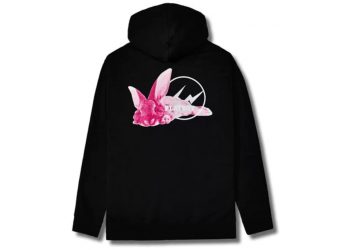 Tips of Drape the Trendy Custom Hoodies with Style