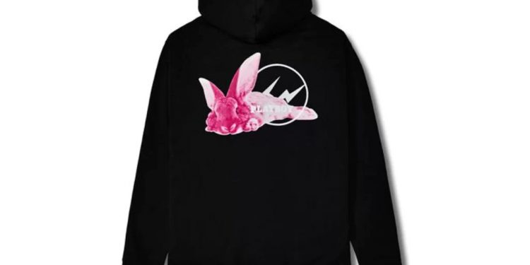 Tips of Drape the Trendy Custom Hoodies with Style