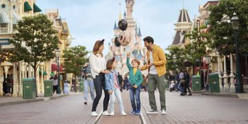 coach trip to disneyland paris