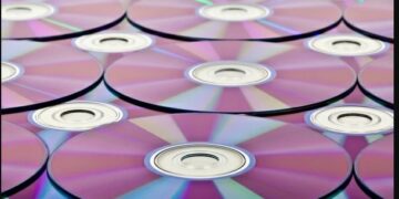 Recalling the Nostalgic Experience of Burning Files to CDs
