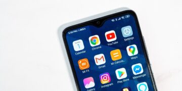 The Security Advantages of Using VoIP Mobile for Sensitive Communications