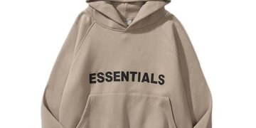Essentials Sweatshirt