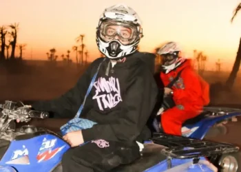 Minus Two Clothing A Dive into Streetwear’s Minimalist